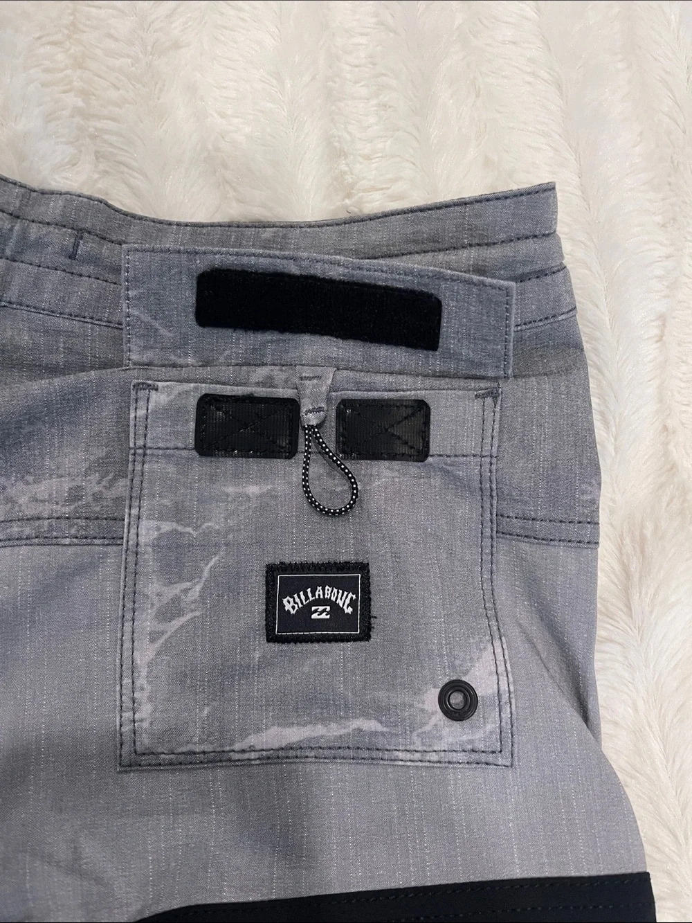 Billabong Men’s Gray and Black Colorblock Swim Board Shorts